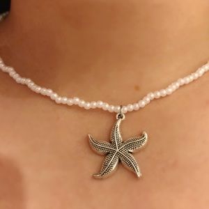 Sea star necklace